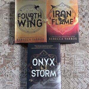 Fourth Wing, Iron Flame, Onyx Storm Book Set